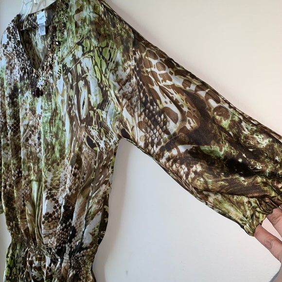 Chico’s | silky embellished neck drop waist top sz 1 (Medium) NWT - Picture 3 of 8